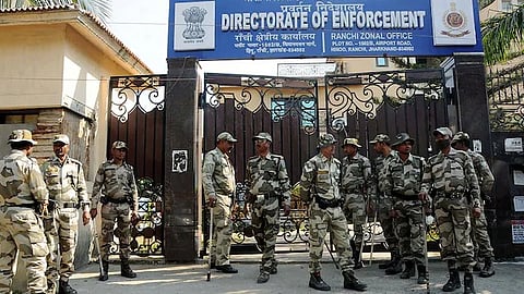 അഴിമതിക്കേസിലെ പ്രതിയെ വിട്ടയക്കാൻ ആവശ്യപ്പെട്ടത് 20 ലക്ഷം; കൈക്കൂലി വാങ്ങുന്നതിനിടെ ഇഡി ഉദ്യോഗസ്ഥന് അറസ്റ്റില്