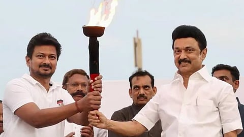 ഉദയനിധിയെ 'തുണൈ മുതല്വര്' എന്ന് വിളിച്ച് തമിഴ്നാട് മന്ത്രി; തമിഴകത്ത് തലമുറമാറ്റം?