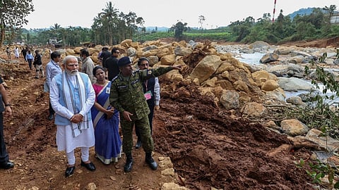 'ദുരന്തത്തെ ഒറ്റക്കെട്ടായി നേരിടും'; പ്രധാനമന്ത്രി നരേന്ദ്ര മോദി