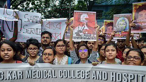 ബ്ലൂടൂത്ത് ഡിവൈസിലൂടെ പ്രതിയിലേക്ക്; കൊല്ക്കത്തയിലെ വനിതാ ഡോക്ടറുടെ കൊലപാതകത്തില് ഒരാള് അറസ്റ്റില്