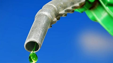 ഡീസലിലും എഥനോള് കലർത്തും; പരീക്ഷണത്തിനൊരുങ്ങി കേന്ദ്ര സർക്കാർ