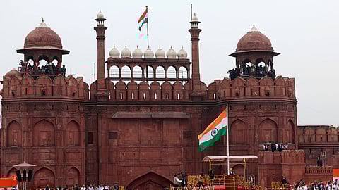 എന്തുകൊണ്ടാണ് സ്വാതന്ത്ര്യദിനാഘോഷങ്ങൾ റെഡ് ഫോർട്ടിൽ മാത്രം നടക്കുന്നത്?