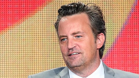 ലഹരിയോടുള്ള ആസക്തിയെ മുതലെടുത്തു: ഫ്രണ്ട്സ് സീരീസ് നടൻ മാത്യൂ പെറിയുടെ മരണത്തിൽ 5 പേർക്കെതിരെ കേസ്