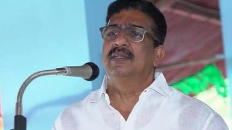 കാഫിർ പോസ്റ്റ് വിവാദം: മുസ്ലിം ലീഗ് സംസ്ഥാന സെക്രട്ടറി പാറക്കൽ അബ്ദുള്ളക്കെതിരെ വക്കീൽ നോട്ടീസ്