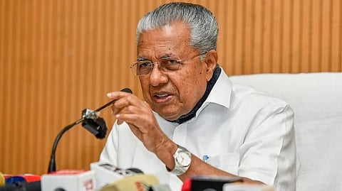 വയനാട് ദുരന്തം: ഓണം വാരാഘോഷ പരിപാടികൾ ഒഴിവാക്കി, വയനാടിനായി ഒരുമിച്ച് നിൽക്കേണ്ട ഘട്ടം; മുഖ്യമന്ത്രി