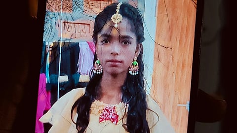 കഴക്കൂട്ടത്തുനിന്ന് കാണാതായ പതിമൂന്നുകാരിയെ കണ്ടെത്താനായില്ല; ട്രെയ്നുകളിൽ പരിശോധന