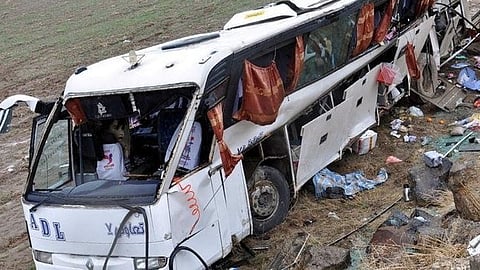 പാകിസ്ഥാനി തീർഥാടകസംഘം ഇറാനിൽ അപകടത്തിൽ പെട്ട് 35 മരണം; മരിച്ചത് ഇറാഖിലേക്ക് പോയ ഷിയ തീർഥാടകർ