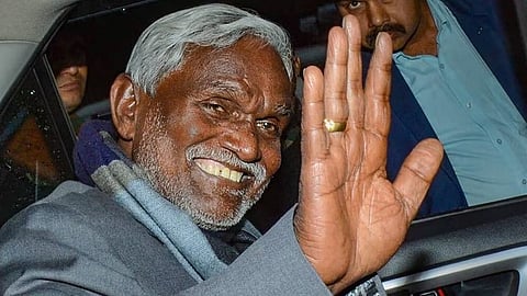 ചംപയ് സോറൻ പുതിയ പാർട്ടി രൂപീകരിക്കുമെന്ന് സൂചന;
തീരുമാനം ഒരാഴ്ചക്കകം