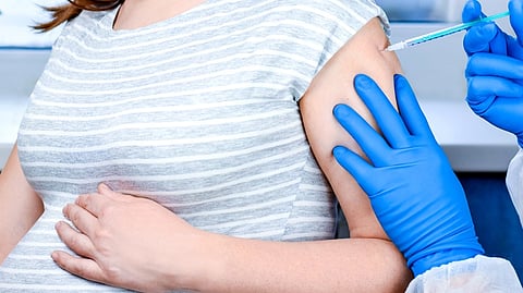 കാൻസർ ചികിത്സയിൽ വഴിത്തിരിവ്; ഏഴ് രാജ്യങ്ങളിൽ ആദ്യ ശ്വാസകോശ അർബുദ വാക്സിൻ പരീക്ഷിച്ചു