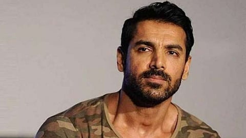 പെണ്കുട്ടികളെ കുറ്റപ്പെടുത്തേണ്ട; ആണ്കുട്ടികളെ മാന്യമായി പെരുമാറാന് പഠിപ്പിക്കൂ: കൊല്ക്കത്ത കേസില് ജോണ് എബ്രഹാം