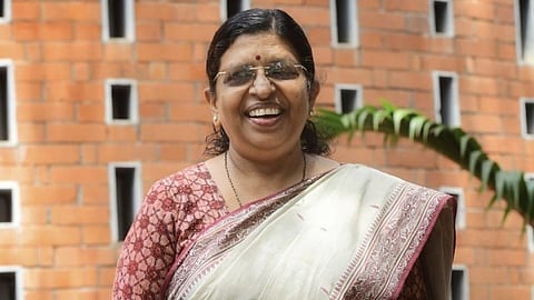 "രേഖാമൂലം പരാതി വേണമെന്നില്ല"; സജി ചെറിയാന്റെ പ്രസ്താവന തള്ളി വനിതാ കമ്മീഷൻ അധ്യക്ഷ