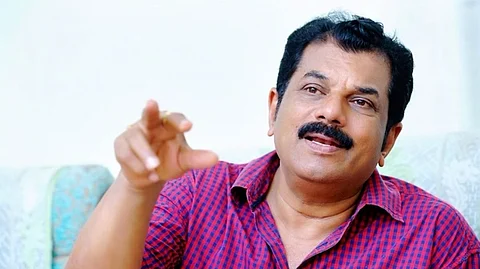 സിനിമ നയരൂപീകരണ സമിതിയില് നിന്ന് മുകേഷ് ഒഴിഞ്ഞേക്കും