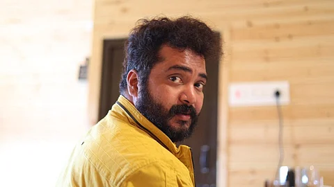 ആശങ്ക ഉന്നയിച്ചതില് കൃത്യമായ മറുപടി ലഭിച്ചതിനാലാണ് രാജി : വിനു മോഹന്