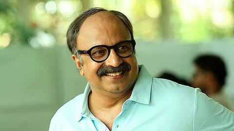 സിദ്ദീഖിനെതിരായ ബലാത്സംഗക്കേസ്: പരാതിക്കാരിയെ ഹോട്ടലിലെത്തിച്ച് തെളിവെടുപ്പ് നടത്തി