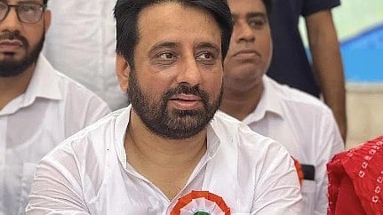 സാമ്പത്തിക തട്ടിപ്പ് കേസ്: ആം ആദ്മി എംഎൽഎ അമാനത്തുള്ള ഖാനെ ഇഡി അറസ്റ്റ് ചെയ്തു