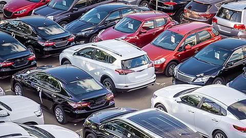 യുവാക്കൾക്ക് പ്രിയം 'ഇവി'കളോട്; സംസ്ഥാനത്തെ പുതിയ വാഹനങ്ങളുടെ റീറ്റെയ്ൽ വിൽപനയിൽ വൻ ഇടിവ്