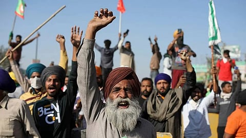 പ്രക്ഷോഭം കടുപ്പിക്കാനൊരുങ്ങി കർഷകർ; പഞ്ചാബിൽ സമരക്കാരെ ചർച്ചക്ക് ക്ഷണിച്ച് കൃഷിമന്ത്രി ഗുർമീത് സിംഗ്