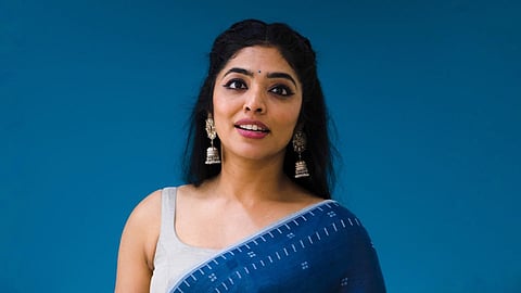 എനിക്കെതിരായ ആരോപണത്തിന് പിന്നില് പവര് ഗ്രൂപ്പുണ്ടോയെന്ന് മലയാളികള് ചിന്തിക്കട്ടെ: റിമ കല്ലിങ്കല്