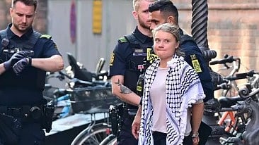 ഗാസയിലെ യുദ്ധത്തിനെതിരായ പ്രതിഷേധം; ആക്ടിവിസ്റ്റ് ഗ്രെറ്റ തൻബെർഗ് അറസ്റ്റിൽ