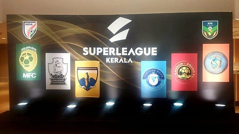 ആവേശം തുടങ്ങുന്നു; സൂപ്പർ ലീഗ് കേരളയ്ക്ക് ഇന്ന് പന്തുരുളും; ജവഹർലാൽ നെഹ്റു സ്റ്റേഡിയത്തില് വർണാഭമായ ഉദ്ഘാടന ചടങ്ങുകള്