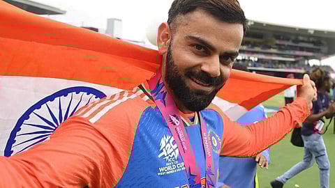 ടി20 റൺവേട്ടയിൽ കോഹ്ലി നാലാമൻ; പൊള്ളാർഡിനേയും പിന്തള്ളി പാക് വെടിക്കെട്ട് ബാറ്റർ ഒന്നാമത്, ടോപ് ഫൈവിനെ പരിചയപ്പെടാം