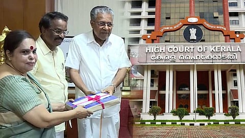 ഹേമ കമ്മിറ്റി റിപ്പോർട്ടിന്റെ പൂർണരൂപം ഹൈക്കോടതിയില്; പ്രത്യേക ബെഞ്ചിന്റെ ആദ്യ സിറ്റിങ് നാളെ