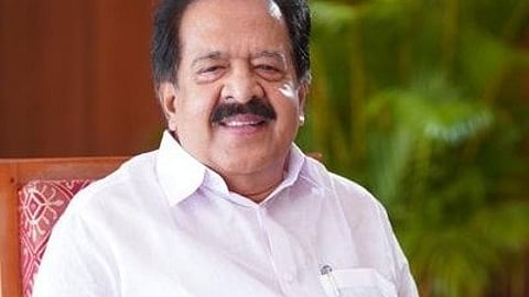 എഡിജിപി- ആർ എസ് എസ് കൂടിക്കാഴ്ച മുഖ്യമന്ത്രിക്ക് വേണ്ടി; ഞങ്ങൾക്ക് ആർ എസ് എസുമായി ഒരു ബന്ധവുമില്ല: രമേശ് ചെന്നിത്തല