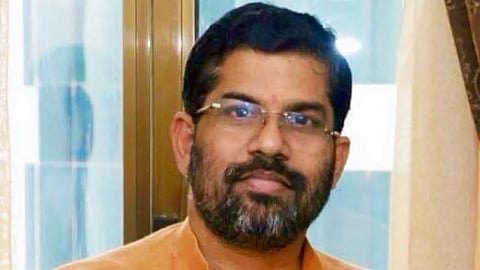 "ആർഎസ്എസിനെ പൊന്നുപോലെ സംരക്ഷിക്കുകയെന്നത് പൊലീസ് അജണ്ട"; പി.വി. അൻവറിൻ്റെ ആരോപണങ്ങൾ ശരി വെച്ച് സന്ദീപാനന്ദഗിരി