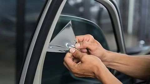 ഇനി വാഹന ഗ്ലാസുകളില് ഫിലിം പതിപ്പിക്കാം; അനുമതി നല്കിക്കൊണ്ട് ഹൈക്കോടതി ഉത്തരവ്