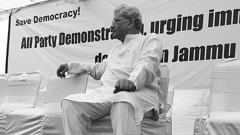 മൃതദേഹം മെഡിക്കല് പഠനത്തിനായി എയിംസിന്; ശനിയാഴ്ച എകെജി ഭവനില് പൊതുദര്ശനം