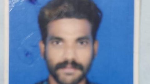 തിരുവനന്തപുരത്ത് ഓണാഘോഷത്തിനിടെ
ബൈക്ക് പാഞ്ഞുകയറി ഒരാൾ മരിച്ചു