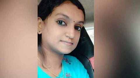 കോഴിക്കോട് ഗർഭസ്ഥ ശിശുവും അമ്മയും മരിച്ച സംഭവം: ആശുപത്രിക്കെതിരെ പ്രതിഷേധം ശക്തമാക്കാനൊരുങ്ങി കുടുംബം