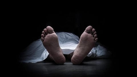 കോന്നി മെഡിക്കൽ കോളേജിലെ വിദ്യാർഥി തൂങ്ങിമരിച്ച നിലയിൽ