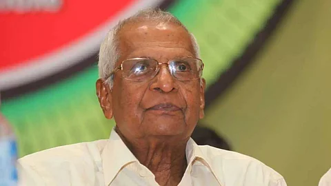എം.എം. ലോറൻസിൻ്റെ ഭൗതികശരീരം ഇന്ന് മെഡിക്കൽ കോളേജിന് കൈമാറും