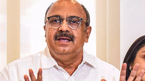 നിയമവ്യവസ്ഥ നോക്കുകുത്തിയാകുന്നോ..? സിദ്ദീഖിനെ കണ്ടെത്താനാകാതെ കേരളാ പൊലീസ്