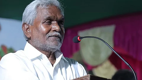 തന്റെ എല്ലാ സുരക്ഷാ വാഹനങ്ങളും പിൻവലിച്ചു, ഇതിന് പിന്നില് ഗൂഢാലോചന: ജാര്ഖണ്ഡ് സര്ക്കാരിനെതിരെ ചംപയ് സോറന്