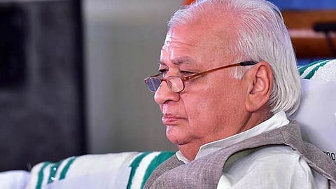 ഫോൺ ചോർത്തൽ വിവാദം: രണ്ട് ദിവസം കൂടി നോക്കും, ശേഷം സ്വന്തം നിലയ്ക്ക് നടപടിയെന്ന് ഗവർണർ