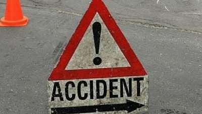 മൂവാറ്റുപുഴയില് കെഎസ്ആര്ടിസി ബസും കാറും കൂട്ടിയിടിച്ച് വിദ്യാർഥിക്ക് ദാരുണാന്ത്യം; ആറ് പേർക്ക് പരുക്ക്