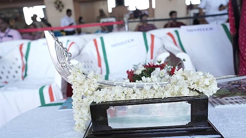 വെള്ളിക്കപ്പിനായി വീറോടെ ചുണ്ടന് വള്ളങ്ങള്; നെഹ്റു ട്രോഫി വള്ളംകളി ഫൈനലില് ഇവര്