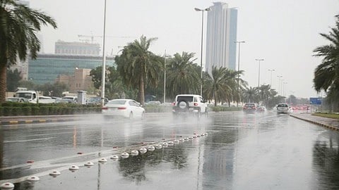 ഒമാനിൽ ഇന്നു മുതൽ ചിലയിടങ്ങളിൽ കനത്ത മഴയ്ക്കും ഇടിമിന്നലിനും സാധ്യത