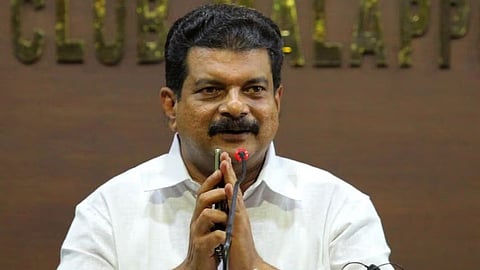 പൊലീസുകാരുടെ ഫോൺ ചോർത്തൽ: പി.വി. അൻവർ എംഎൽഎക്കെതിരെ കേസെടുത്തു