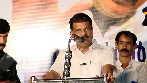 പുതിയ പാർട്ടി രൂപീകരിക്കുന്നില്ല, ജനങ്ങൾ പാർട്ടിയുണ്ടാക്കിയാൽ അതിലുണ്ടാകും: പി.വി. അന്വര്