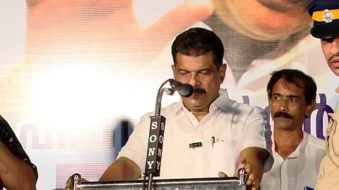 "കാലുവെട്ടിയാൽ വീൽചെയറിൽ വരും, വെടിവെച്ചുകൊല്ലേണ്ടി വരും..!" പി.വി. അന്വര്