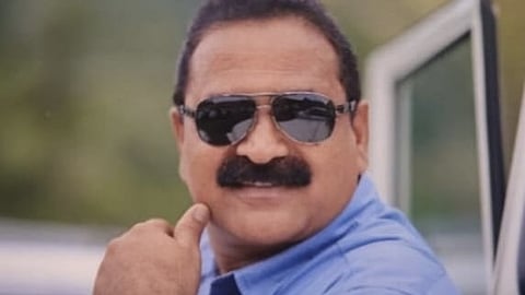 പുഷ്പനെ അധിക്ഷേപിച്ച് സമൂഹമാധ്യമത്തിൽ പോസ്റ്റിട്ടു; എസ്ഐക്ക് സസ്പെൻഷൻ