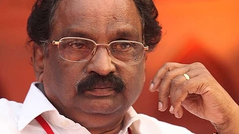 അൻവർ തീക്കൊള്ളി കൊണ്ട് തല ചൊറിയുന്നു; ആരോപണങ്ങൾ മുഖ്യമന്ത്രിയുടെ പ്രതിഛായ തകർക്കാനുള്ള ഗൂഢാലോചന: എ.കെ. ബാലൻ