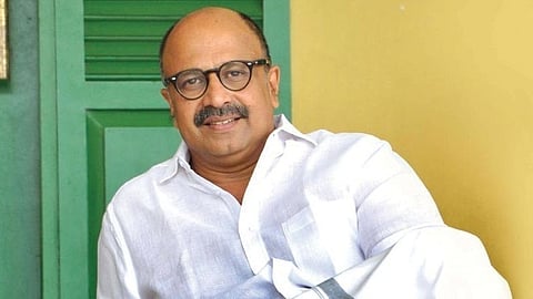 ബലാത്സംഗ കേസ്; സിദ്ദീഖിന് ആശ്വാസം, അറസ്റ്റ് രണ്ടാഴ്ചത്തേക്ക് തടഞ്ഞ് ഇടക്കാല ഉത്തരവ്