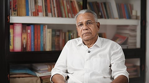 അന്വറിനെ ചുമന്നവര് പാപഭാരം ഏല്ക്കട്ടെ; ADGP അജിത് കുമാറിനെ ക്രമസമാധാന ചുമതലയില് നിന്ന് മാറ്റണം: കെ. പ്രകാശ് ബാബു