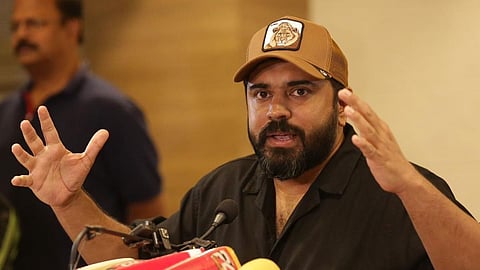 പീഡനപരാതി; നിവിൻ പോളിയെ പൊലീസ് ചോദ്യം ചെയ്തു