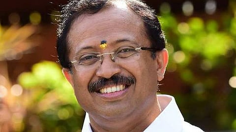 1600 രൂപ പെന്ഷന് മുട്ടാപ്പോക്ക് പറയും, മുഖ്യമന്ത്രി സ്വന്തം പ്രതിച്ഛായക്ക് ചെലവാക്കുന്നത് കോടികള്; വിമര്ശനവുമായി വി. മുരളീധരന്