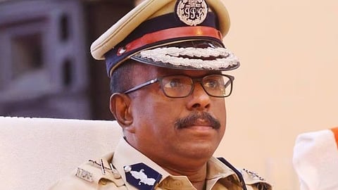 EXCLUSIVE | 'എഡിജിപി തെറിക്കും'; സിപിഐ മന്ത്രിമാർക്ക് ഉറപ്പ് നല്കി മുഖ്യമന്ത്രി